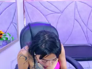 Chaturbate Watch Live Sex Cams of miaa_thopmson