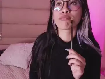 Chaturbate Adult Webcams of monserrat_towers