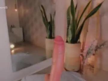 Chaturbate Sex Cam of nicolemorelli2