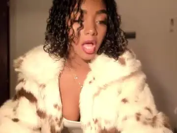 Chaturbate Free Porn Cam of lexy_squirt_queen