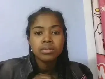 Chaturbate Free Live Porn of phania185885