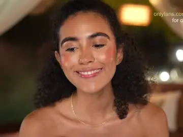Chaturbate Adult Webcams of amnie_
