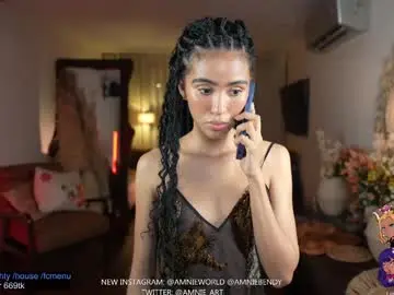 Chaturbate Live Sex Cam of amnie_