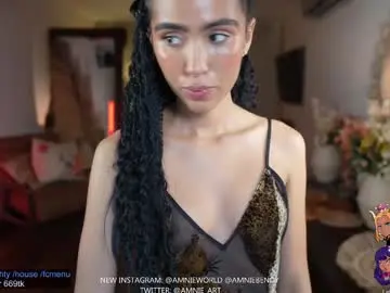 Chaturbate Best live sex cam show of amnie_