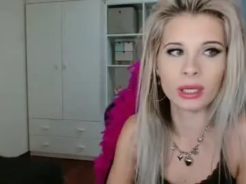 Chaturbate Free Porn Cam of kristineamore