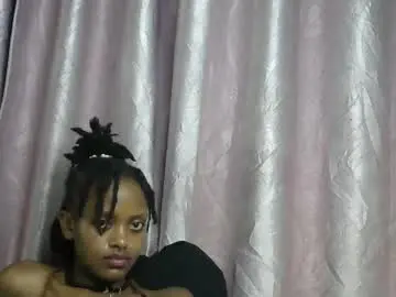 Chaturbate Nude Webcam of petite_star2