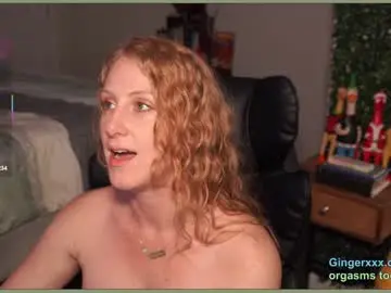 Chaturbate Live Porn of ginger_little