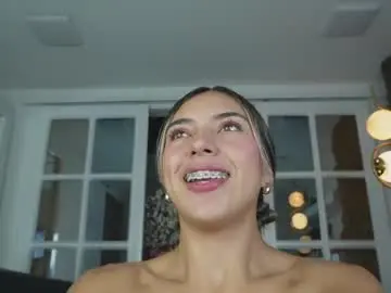 Chaturbate Live Sex Cam of miss__zoe