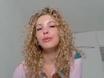 Chaturbate Watch Live Sex Cams of theislandgirl