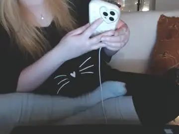 Chaturbate Live Sex Cam of kymchi