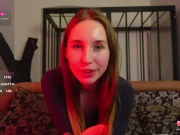 Chaturbate Nude Webcam of agelina_summer