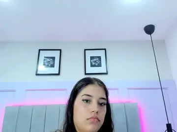 Chaturbate Adult Video Chat of maddieevans_