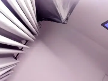 Chaturbate Sex Cam of giovanna_oliveira