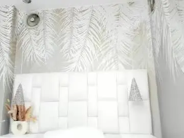 Chaturbate Free Live Porn of princesslittle_4u