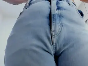 Chaturbate Best live sex cam show of ariacoral