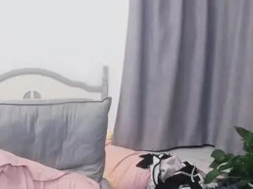 Chaturbate Watch Live Sex Cams of bhzhanglifang