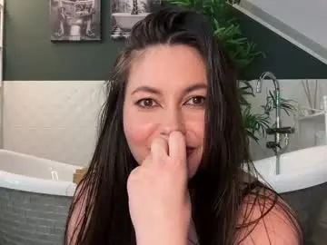 Chaturbate Live Sex Cam of laurenbrite