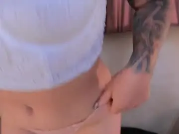 Chaturbate Adult Webcams of ashleyvalirya