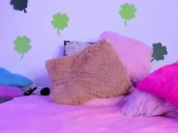 Chaturbate Live Porn of maithe_022