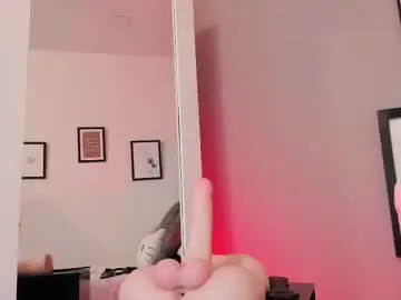 Chaturbate Best live sex cam show of queenrose___