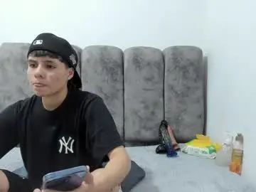Chaturbate Free Live Porn of bruno_cruz