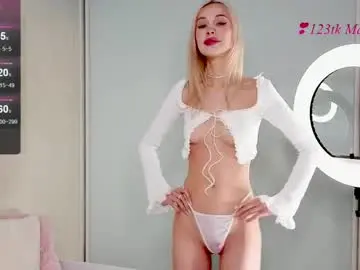 Chaturbate Free Live Porn of moonnshinee