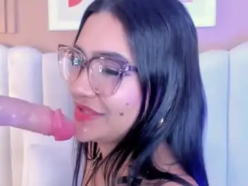 Chaturbate Live Porn of noa_moon