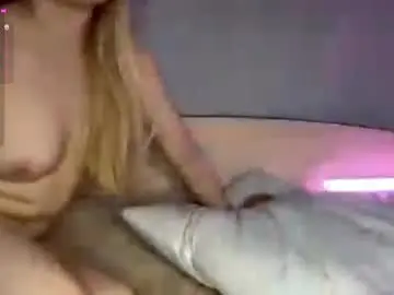 Chaturbate Free Live Porn of ednadennis