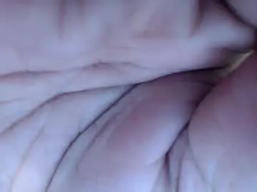 Chaturbate Free Porn Cam of cutedemz_chubby
