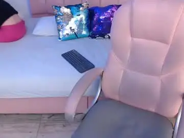 Chaturbate Free Porn Cam of zoee_joness