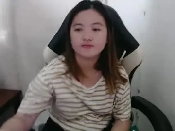 Chaturbate Live Sex Cam of asian_honey69