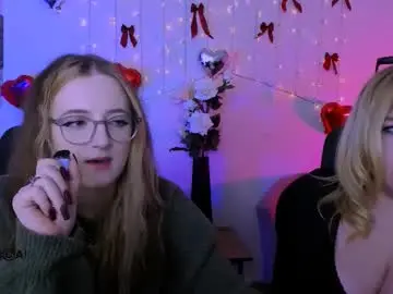 Chaturbate Adult Webcam of luna_berryy