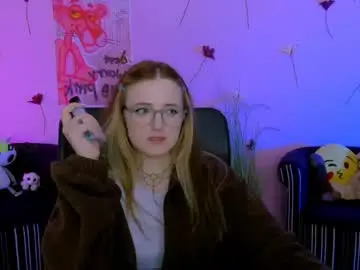 Chaturbate Adult Video Chat of luna_berryy