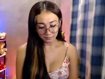 Chaturbate Watch Live Sex Cams of pia_worthsback