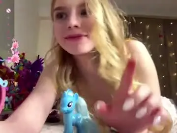 Chaturbate Live Porn of chloe_show