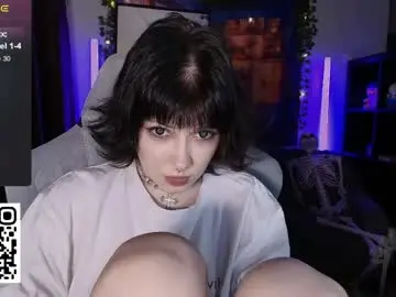 Chaturbate Adult Video Chat of _gummybears_