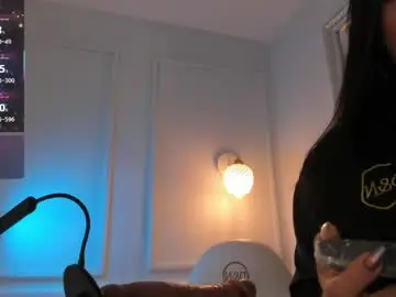 Chaturbate Sex Cam of jazmine_21