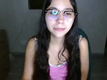 Chaturbate Live Sex Cam of mia__lopez_