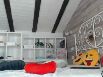 Chaturbate Watch Live Sex Cams of littleflowers