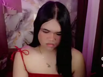 Chaturbate Live Porn of mamerta_enchant69