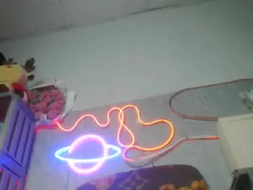 Chaturbate Sex Chat of tini_bei