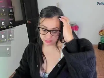 Chaturbate Live Sex Cam of aylaislem