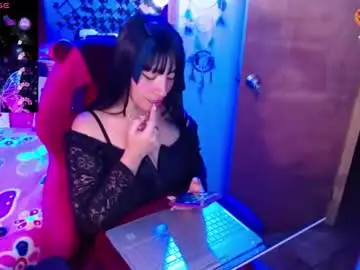 Chaturbate Live Sex Cam of cute_zoe1