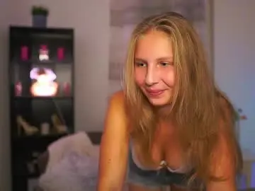 Chaturbate Free Porn Cam of emmie_murray