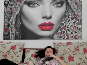 Chaturbate Sex Chat of illegalbeauty87