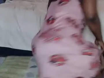 Chaturbate Live Sex Cam of prettyblack25
