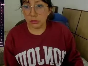Chaturbate Adult Video Chat of ella_harry