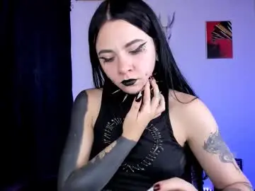 Chaturbate Live Sex Cam of emilyrymer