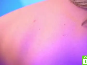 Chaturbate Live Porn of telladreamer_