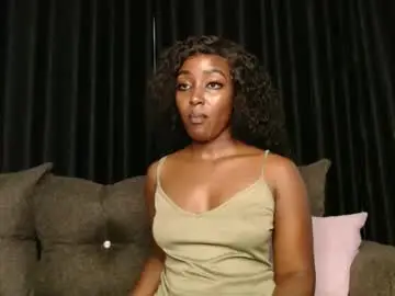 Chaturbate Live Sex of darktanqueen